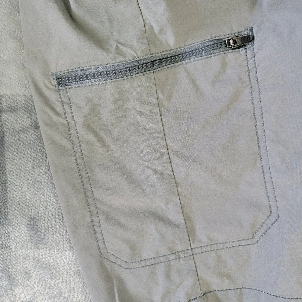 Original Weatherproof Vintage Straight Fit Mens Gray Shorts Zip Pocket Size 40 - Picture 3 of 13
